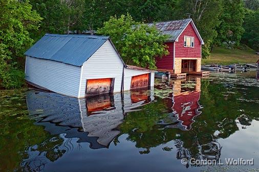Sinking Boathouse_17002.jpg - Photographed at Newboro, Ontario, Canada.